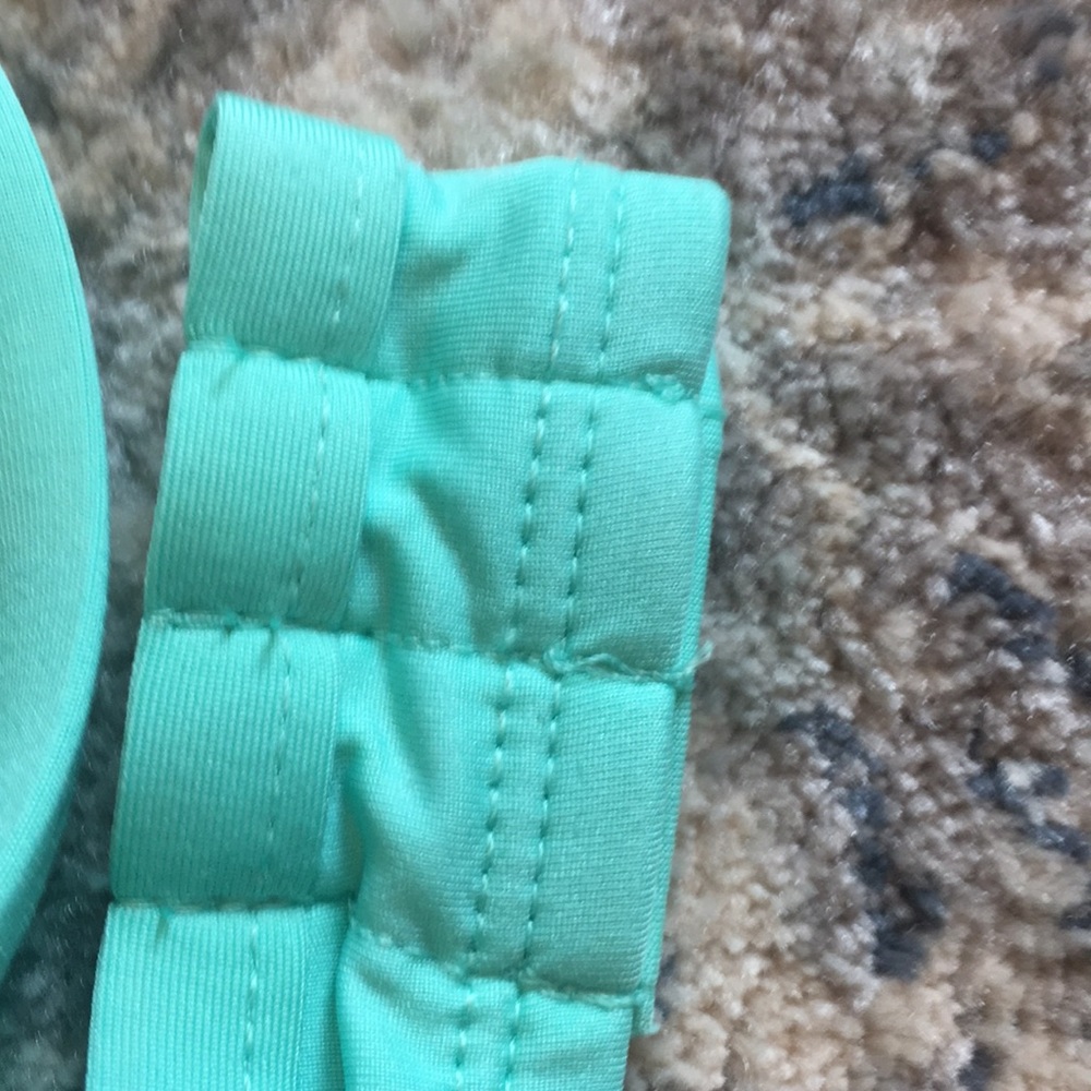 👙 Bikini top 👙 - Picture 2 of 3